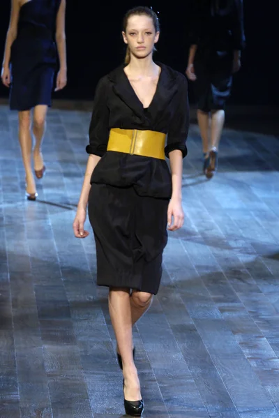 Look 26